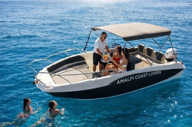 Private 40hp Boat Tour of the Amalfi Coast and Positano